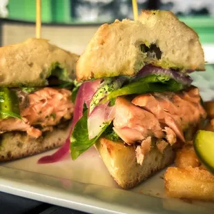 Salmon Sandwich