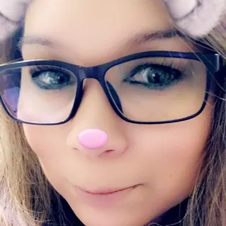 Angela R.