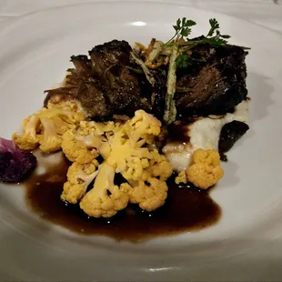 Braised short ribs
