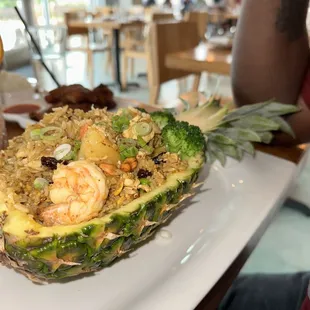 Pineapple rice beautiful!