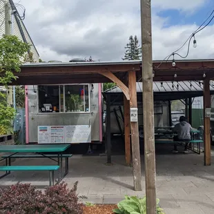 Covered dining available