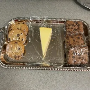 dessert, food
