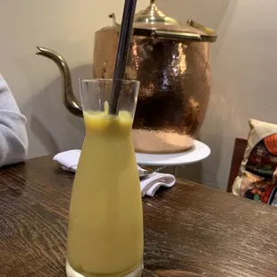 Mango lassi
