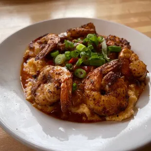 Shrimp and Grits (flavorful and so so delicious!)