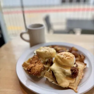 Fried Chicken Benedict