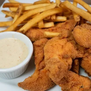 chicken wings and fried chicken, food