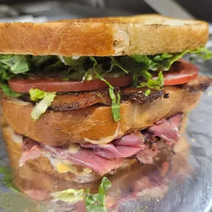 Pastrami blt
