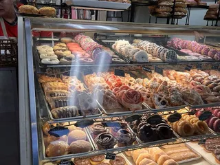 Hana's Donuts