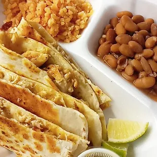 Chicken quesadilla plate