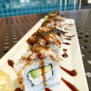 Dragon Roll (follow me on IG @capricorncow)