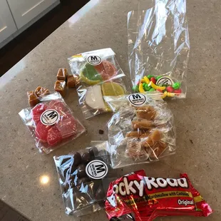 This photo is missing the $4.50 piece of fudge and the large smarties candy that was eaten. Does this look like $27 of candy to you?