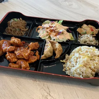 B4. Dakgangjeong Box