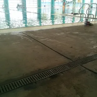 The pool is so big perfect for swimming laps.