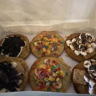 Oreo, fruity pebble, and s&apos;mores