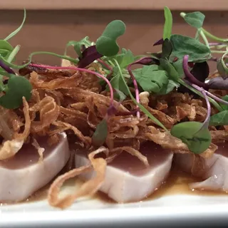 Albacore Sashimi with Crispy Onion