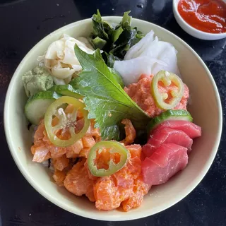 Seaweed & Mixed Greens Salad