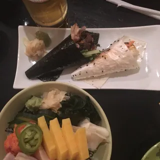 Salmon Skin Hand Roll