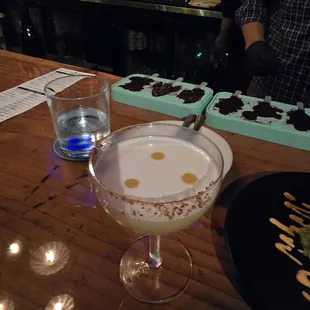 drink, dessert