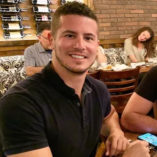 Fran D.