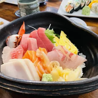 Chirashi Lunch (L)