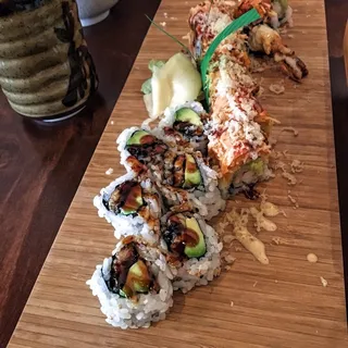 60. Eel Avocado Roll