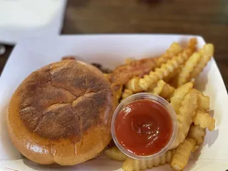 Kenny's Burgers