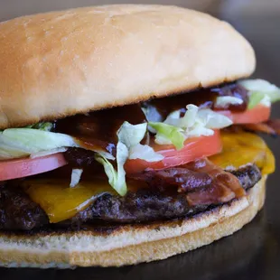 Cheddar Bacon Deluxe Burger