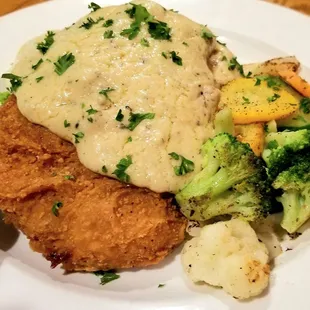 Chicken, chicken fried steak with homemade gravy. Wow so good!