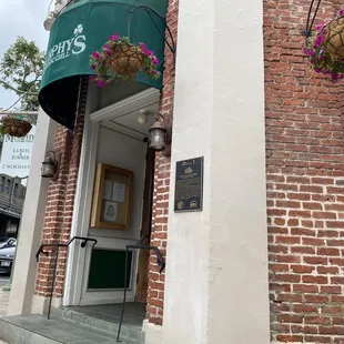 the entrance to the restaurant