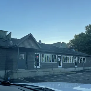 a view of the outside of the restaurant