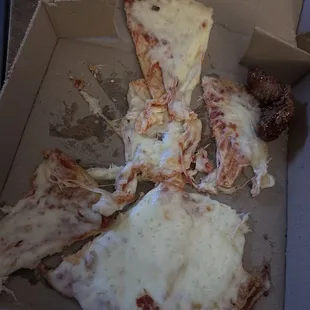 Ordered a craft personal pizza and I get the saddest looking pizza I have ever seen with no toppings.