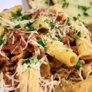 Rigatoni Bolognese