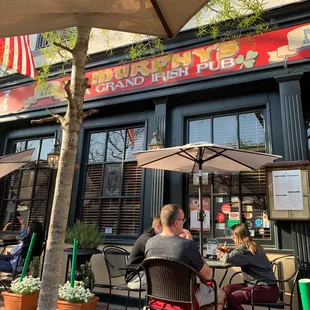 Murphy's Irish Pub. Waiting to have dinner.