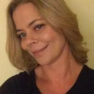 Leeann M.