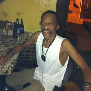 The great Teenie Hodges, you never know who you'll see in Murphy's