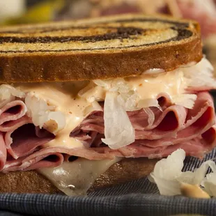 Reuben on marbled rye