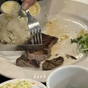 Steak, mashed potatoes, coffee