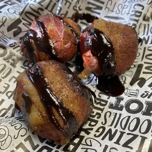 Brat bacon bombs