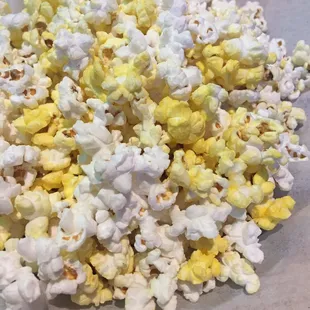Complimentary popcorn for the table