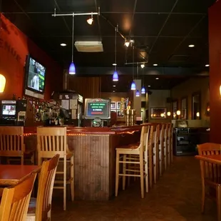 the bar and dining area