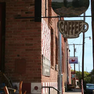 Lots of places to visit while staying at the Murray Hotel.