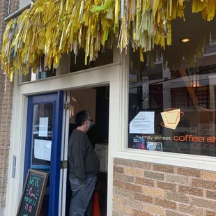 It's a party at the door order experience!! Good