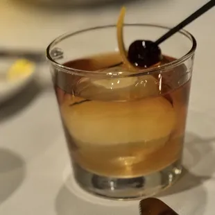 Maker 's Custom Old Fashioned
