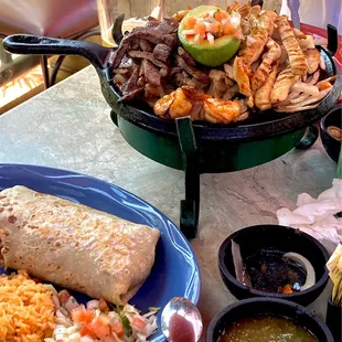 Burrito and sizzling platter