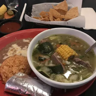 Caldo de Res