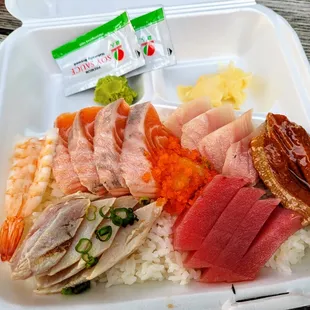 Chirashi Bowl Takeout