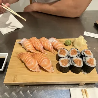 Fresh Salmon Sushi