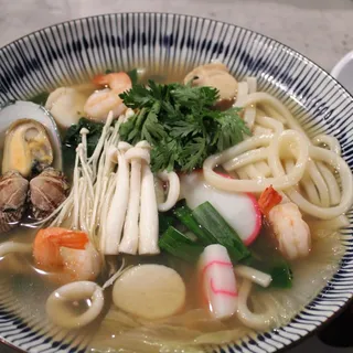 Seafood Udon