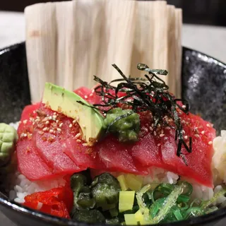 Tuna Tekka Don (Served with Miso Soup)
