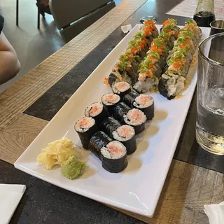 6 Piece Fresh Salmon Roll